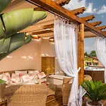 Rooftop Sealavie, Jacuzzi E Terrazza Privata Apartment *