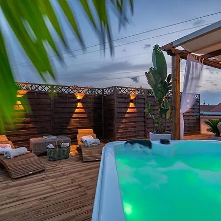 Rooftop Sealavie, Jacuzzi E Terrazza Privata Viareggio